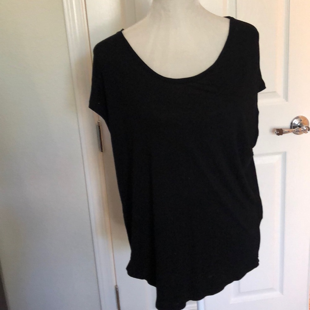 Banana Republic tee